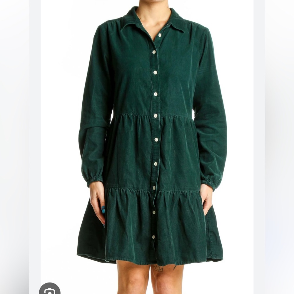 Elegant Green Corduroy Button-Down Dress